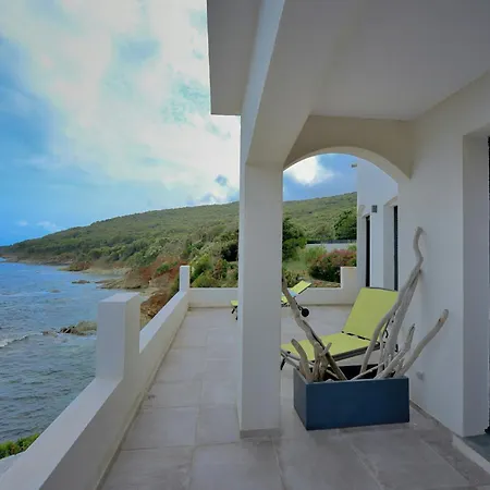 With Direct Sea Access In Cap Corse 펜션 *