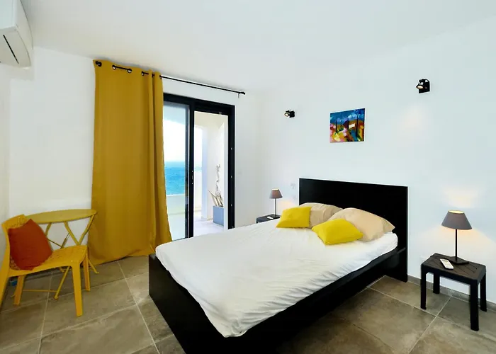Semesterbostad With Direct Sea Access In Cap Corse *